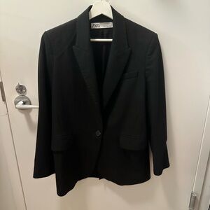 Oversized Black Zara Blazer